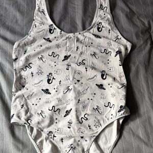 Special Coachella, edition bodysuit by H&M